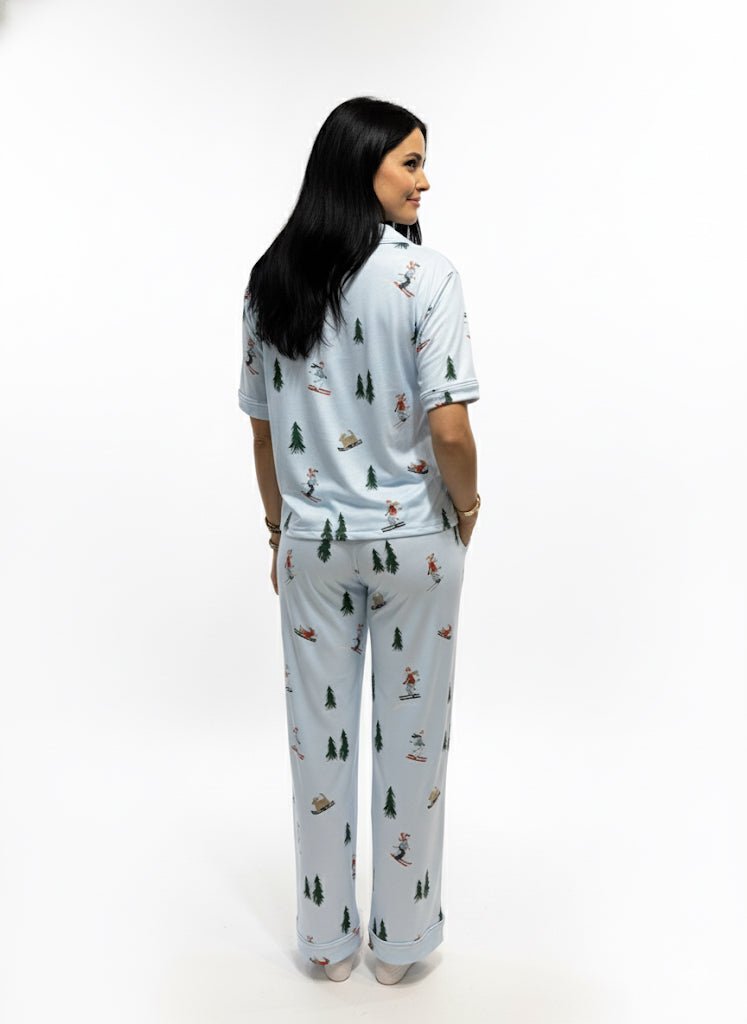 Frosty Friends Essentials Women - Reset Loungewear